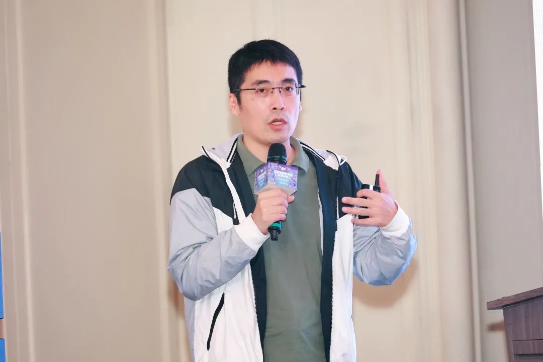 虎头局信息VP 臧云飞